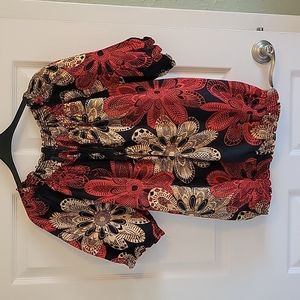 Plus size 2x women's lighweight cotton blouse.